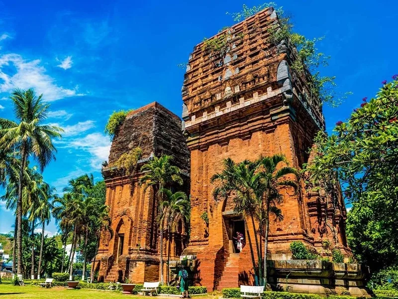 du-lich-quy-nhon-co-gi