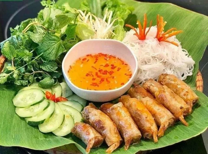 du-lich-quy-nhon-co-gi